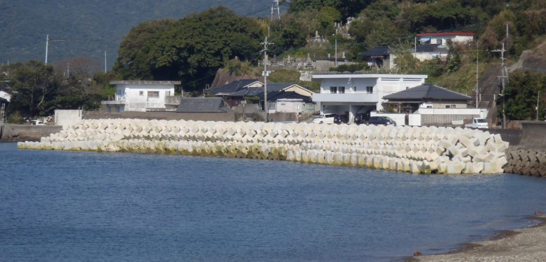 久志漁港海岸高潮対策工事