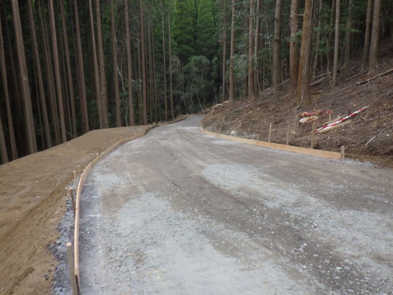 令和4年度 林業専用道開設 佐賀利山1号支線(森林資源循環利用林道整備事業) – 福地建設株式会社