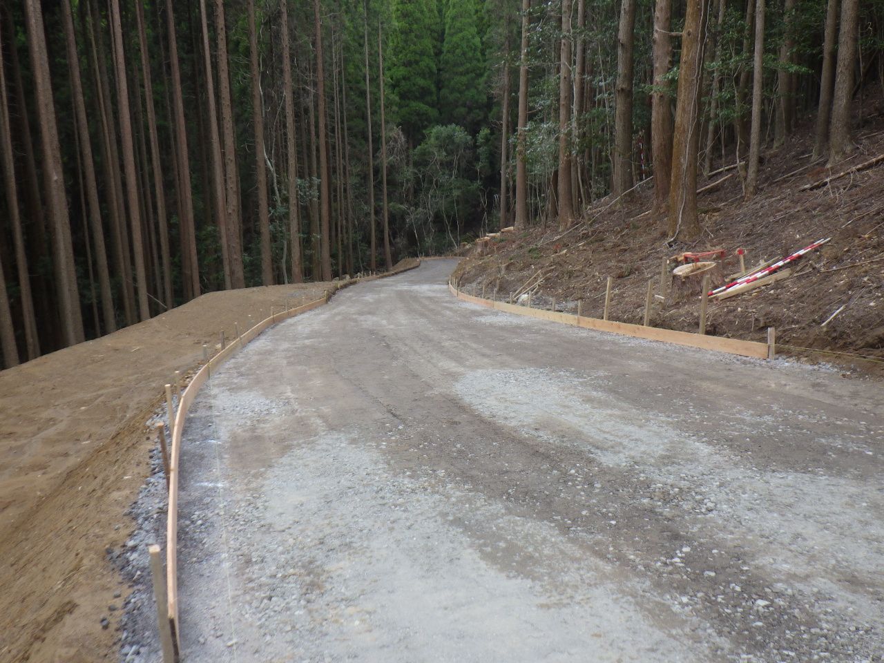 令和４年度　林業専用道開設　佐賀利山１号支線（森林資源循環利用林道整備事業）