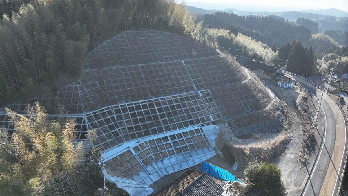 大規模特定砂防等（急傾斜）工事（古城R6-1工区）