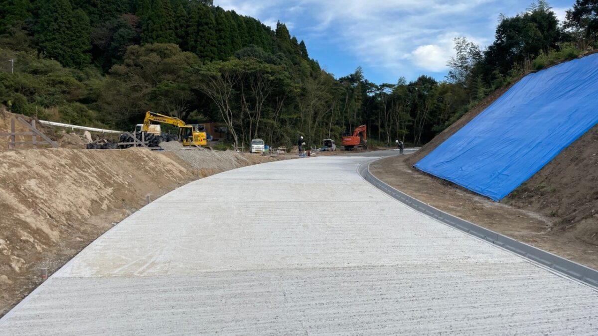道路改築工事（溝辺道路0国債R6-1工区）