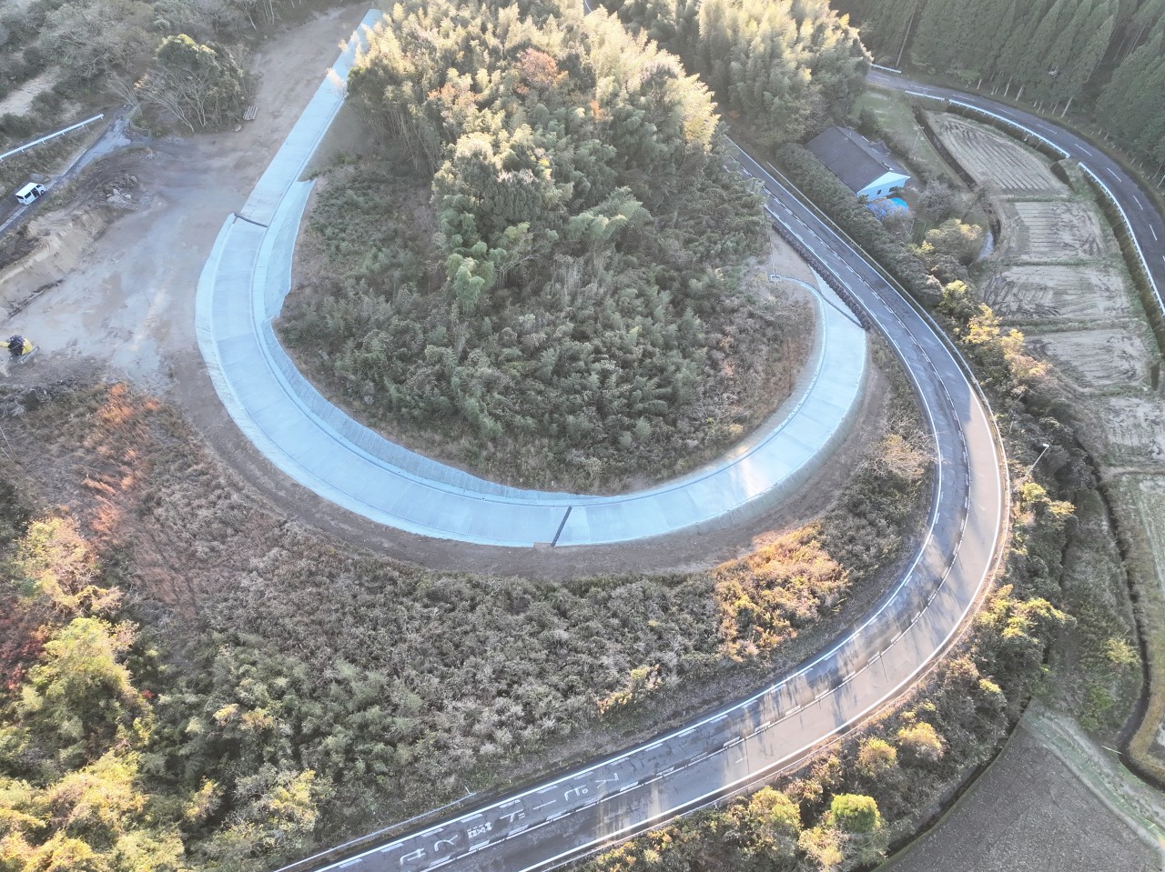 道路改築工事（溝辺道路0国債R6-1工区）