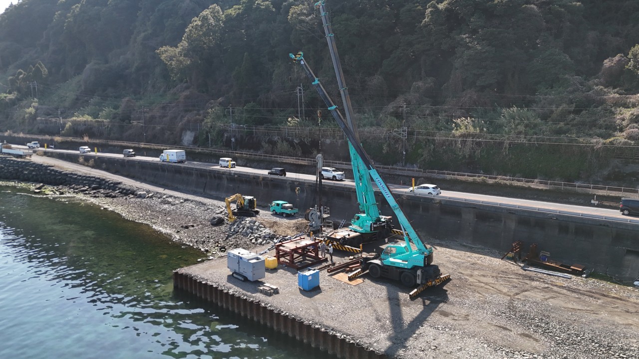 鹿児島10号白浜地区工事用道路整備（その13）工事