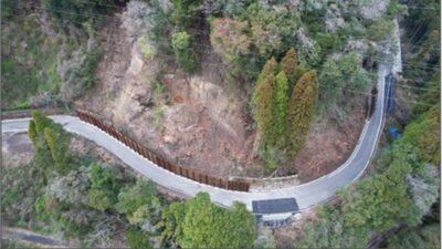 ７災道路災害復旧工事(応急本工事・下中津川(３)工区)